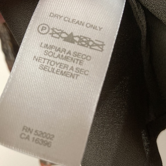 DKNY City silk boho style shirt, size 6 (see measurements), 3/4 sleeve - Picture 10 of 12